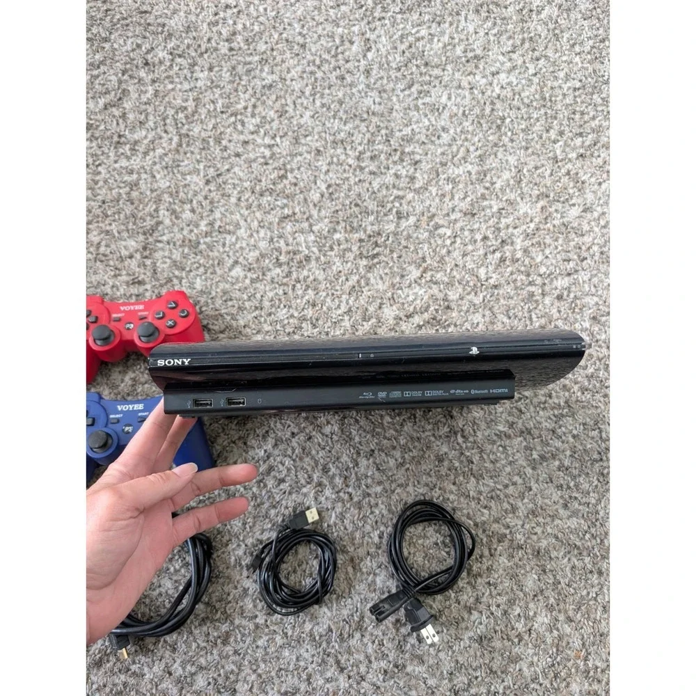Sony PlayStation 3 Super Slim 150GB Console‎ - Black